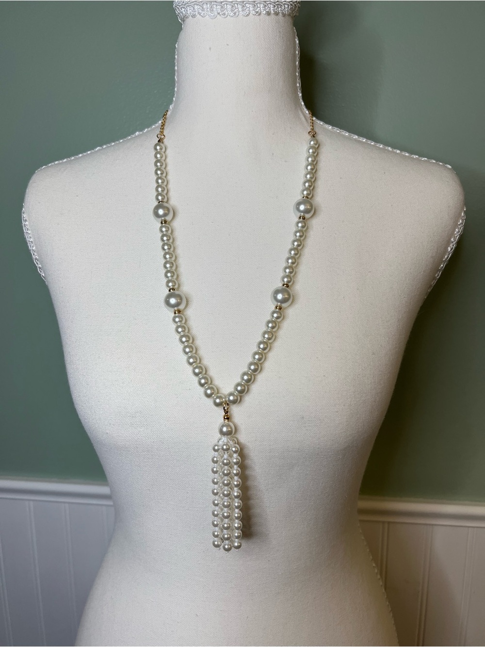 Elegant Pearl Tassel Long Necklace - White Pearls